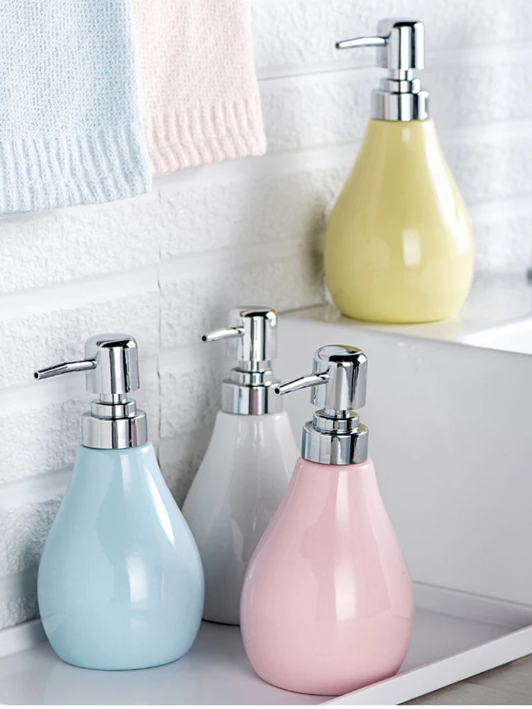 European Color Ceramic Bathroom Set Tooth Brushing Cup Lotion Bottle Soap Dish Bathroom Accessories Couple Mouthwash Cup Gifts